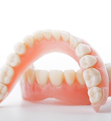 Set of full dentures