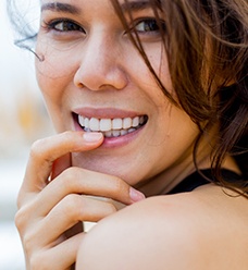 headshot of an attractive woman