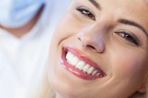 The dentist in Jacksonville provides periodontal therapy. 